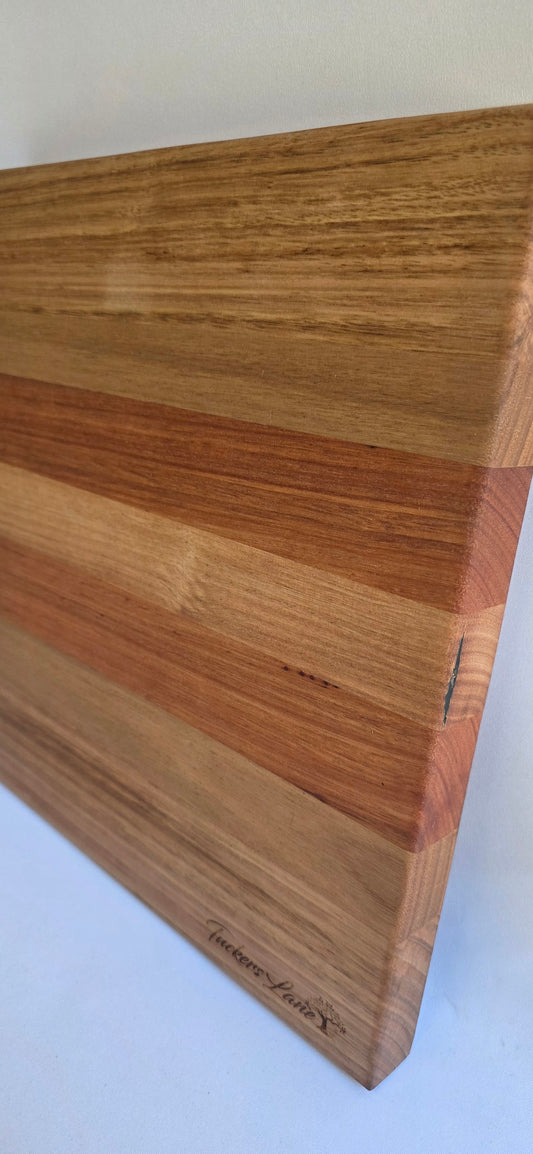 Mixed Hardwood Board (304 x 324 x 30mm)