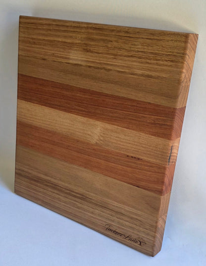 Mixed Hardwood Board (304 x 324 x 30mm)